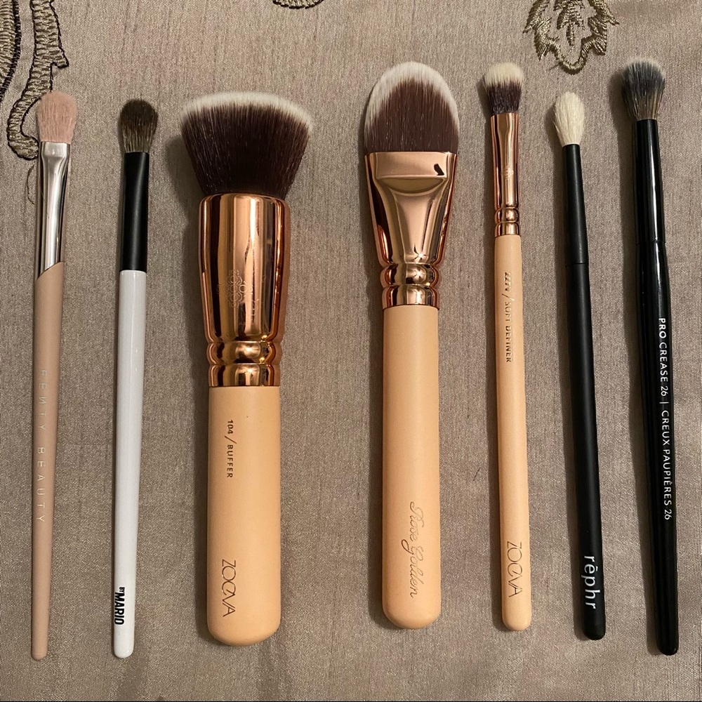 Lot of Makeup Brushes (Fenty, Makeup By Mario, Zoeva, Sephora, Rephr)
